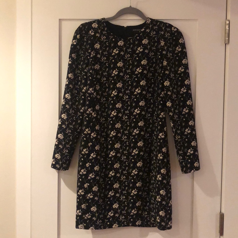 Club Monaco Black and cream floral shift dress